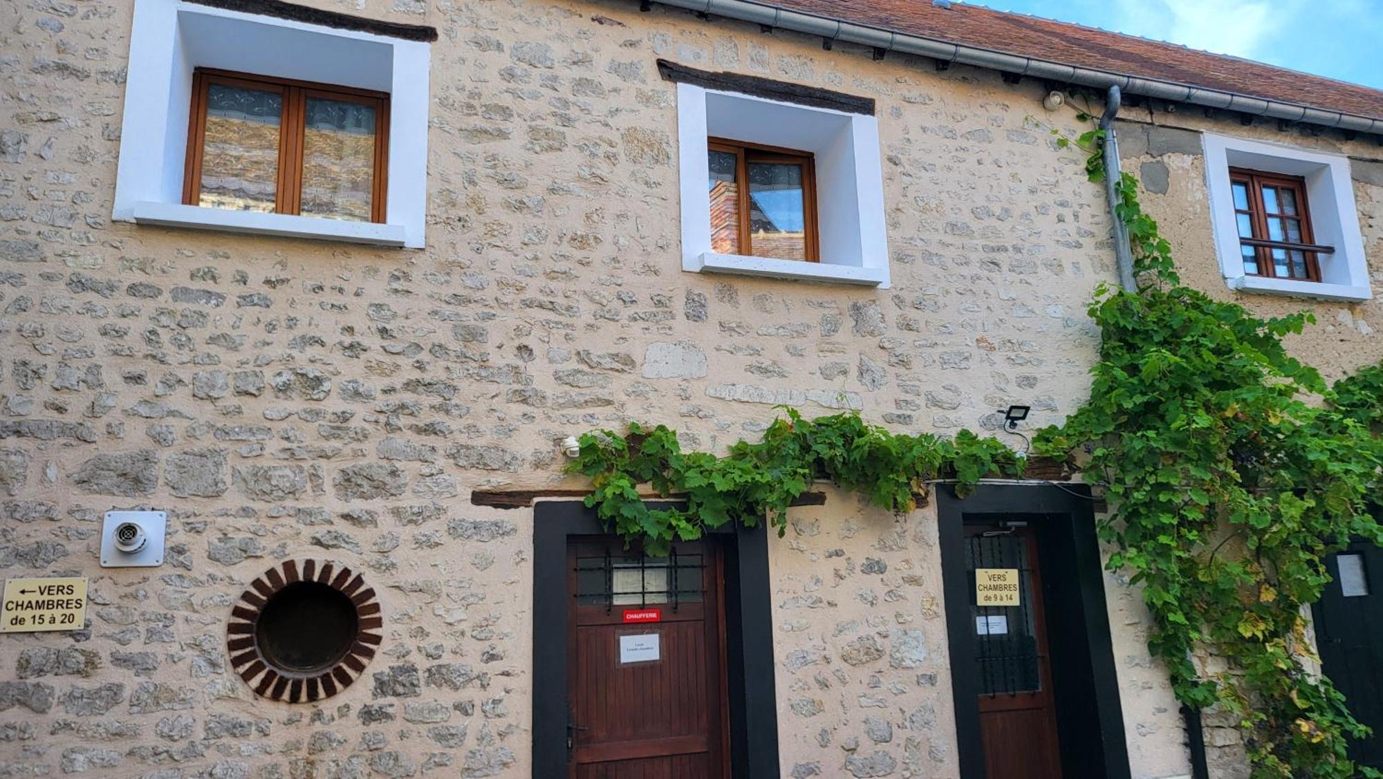 A La Vielle Halle Souppes-sur-Loing Exterior foto